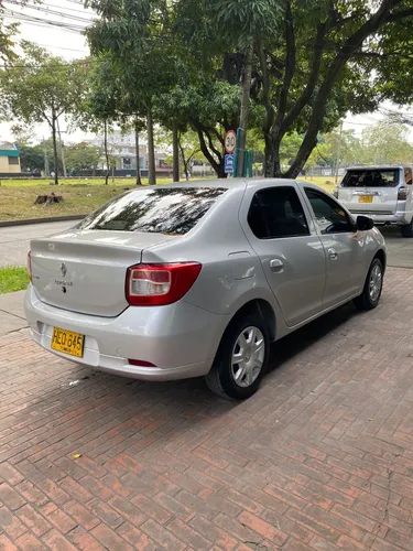 Renault Logan 1.6 Dynamique