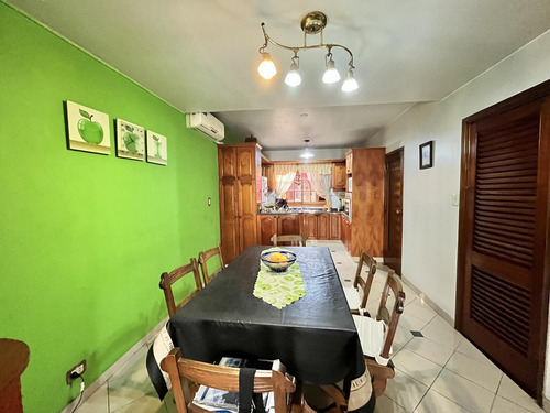 Casa Venta 4 Ambientes Barracas Quincho Cochera Para 5 Autos