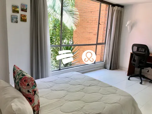 Apartamento En Venta En Poblado Loma De Los Parra Con Terraza Y 2 Jacuzzis