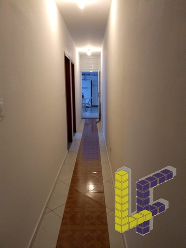 Sobrado. Bairro Santa Paula - 16080