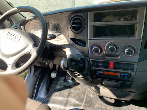 Imagem 13 de 15 de Iveco 70c17 Cesto Aéreo Sky Ritz 13l