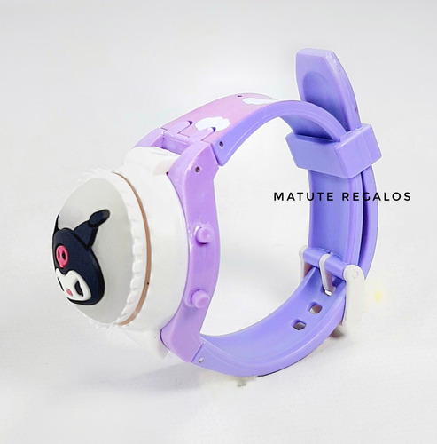 Reloj Juguete Kuromi C/ Tapa Giratoria Y Luces Multicolores Kuromi