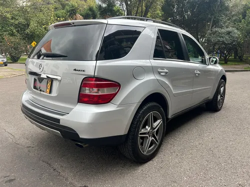 Mercedes-Benz ML 350