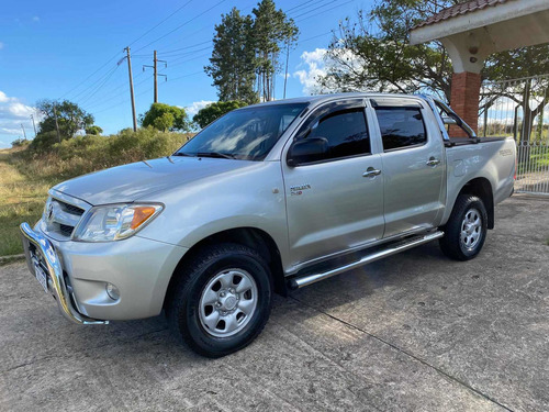 Toyota Hilux Impecable (permuto)