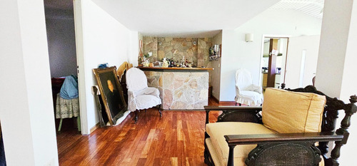 Casa En Venta Acassuso