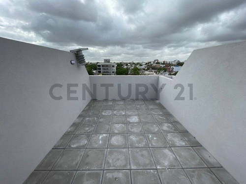 Venta Depto 2 Amb En Caseros . A Estrenar
