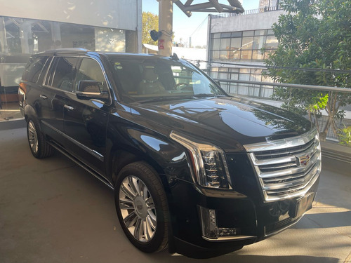 Cadillac Escalade 5p ESV Platinum P V8/6.2 Aut