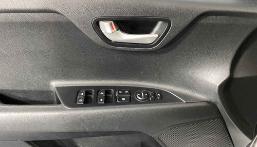 Imagen 8 de 15 de 114756 - Kia Kia Rio Sedan 2018 Con Garantía