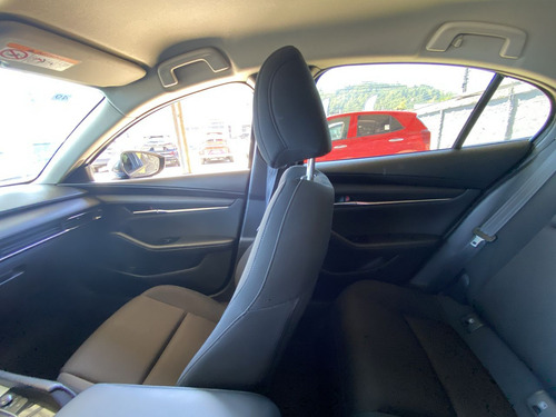Mazda 3 2024