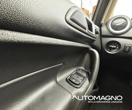 Ford Fiesta 1.6 Sportback Titanium