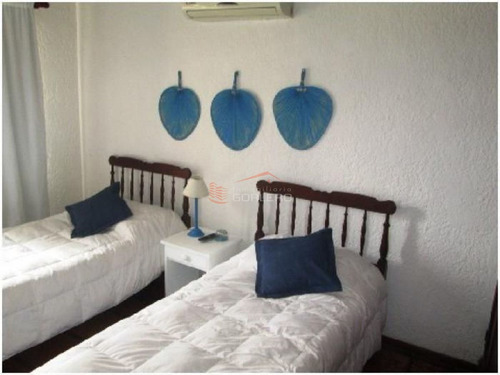 Imagen 7 de 8 de Casa A La Venta Y Venta En Punta Del Este, Con 4 Dormitorios En Venta Y Venta En Manantiales, La Barra