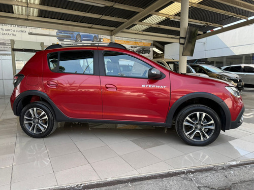 Renault Stepway 1.6 Intense At