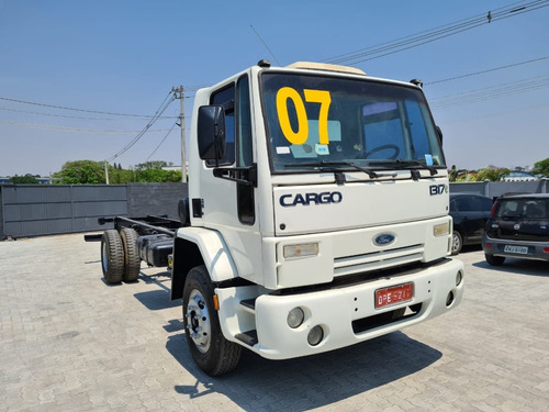 Imagem 2 de 7 de Ford Cargo 1317 4x2 Ano 2007 Chassis