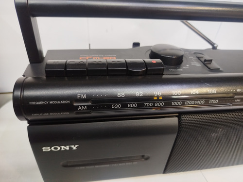Radio Grabadora Sony Cfm-20 Cassete (Usado)