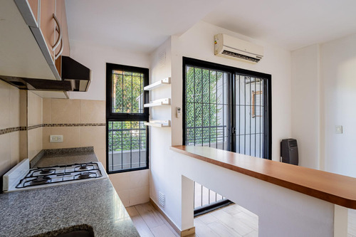 Venta Depto 2 Amb Contrafrente Con Balcon Villa Pueyrredon