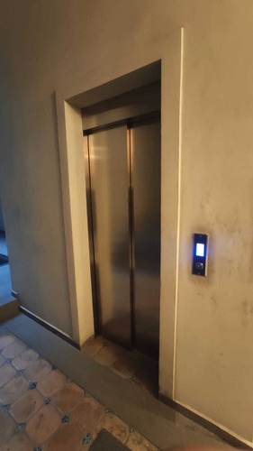 Imagen 6 de 14 de Departamento 2 Pisos Balcón, 2.5 Baños, 2 Estacionamientos