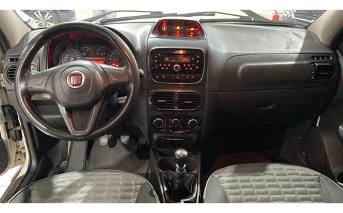 Fiat Palio 1.8 MPI ADVENTURE WEEKEND 16V FLEX 4P MANUAL