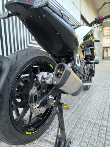 Benelli Leoncino 250