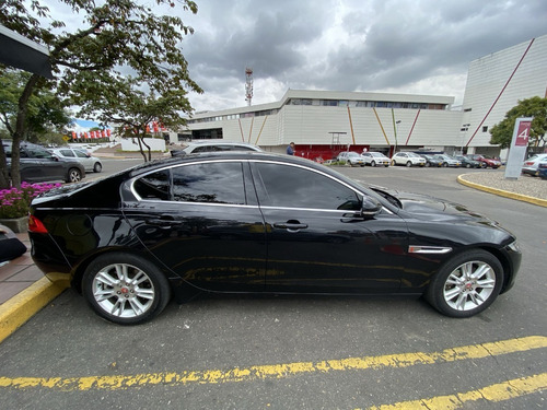 Imagen 9 de 21 de Jaguar Xe 2.0 Prestige