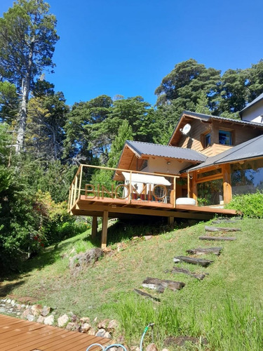 Imponente Casa Con Vista Al Lago Gutiérrez En Ruta 40 Km 202