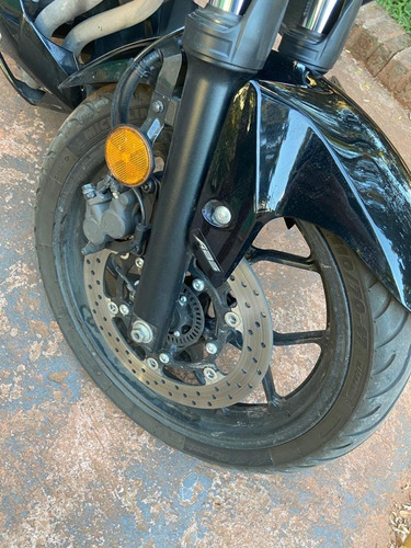 Yamaha Mt 03, Negra.