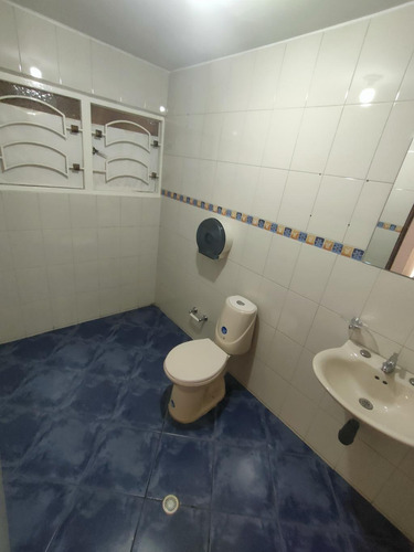 Imagen 14 de 17 de Casa En Arriendo En Bogotá La Castellana. Cod 100753