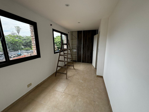 Alquiler Hermoso Departamento - 2 Dorm - Sagrada Familia - Zona Parque Naciones