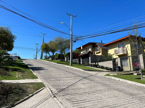 Casa En Venta, 3 Dormitorios,  Camilo Henriquez, Quilpué.