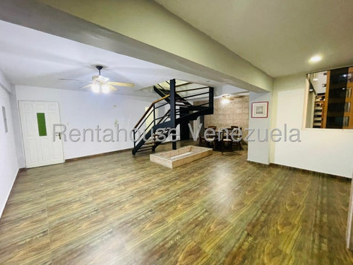 Penthouse En Venta Urb Calicanto Resd Misti 25-11995 Apd