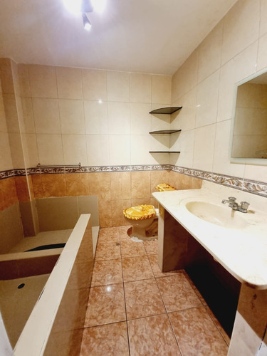 Imagen 3 de 8 de Alquiler De Habitaciones/cuartos En Av. Elmert Faucett