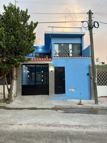 ¡estrena Departamento En Planta Alta: Diseño, Frescura Y Una Ubicación Privilegiada En Monte Azul!