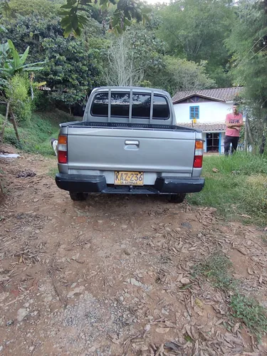 Mazda B2600 2.6 B26dc3