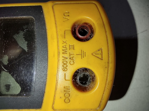 Alicate Amperímetro Fluke 321 (Usado)