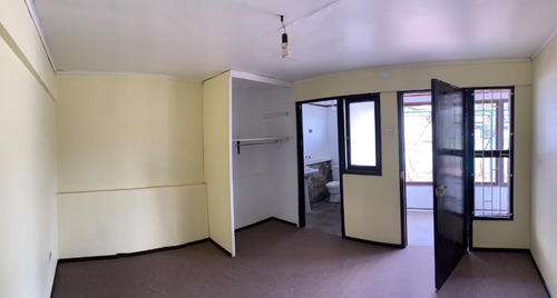 Casa 185 M2 Y Terreno De 1000 M2 Con Acceso Por Dos Calles