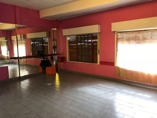 Casa Chalet En Venta En Villa Santa Rita, Capital Federal, Buenos Aires
