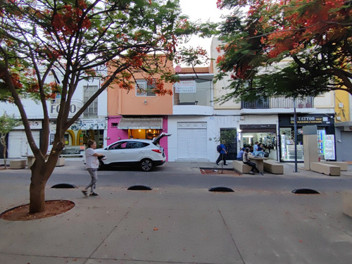 Local Comercial Con Casa En Renta Zona Centro Guadalajara Ja
