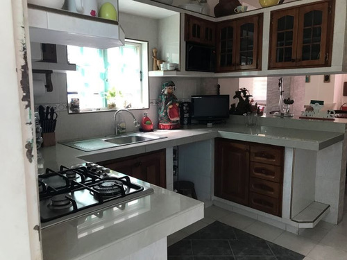 Imagen 14 de 27 de Florelia Mota Vende Casa En Las Morochas De San Diego