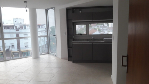 Imagen 15 de 30 de Departamento De 2 Ambientes A Estrenar Rawson E Independencia