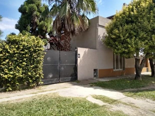 Imagen 1 de 5 de Casa - Pablo Nogues