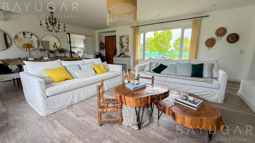 Venta Casa - Barrio Privado Everlinks Golf Club / Lujan