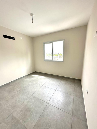 Departamento De 2 Dormitorios En Venta, Barrio Cofico, Próximo A Escriturar