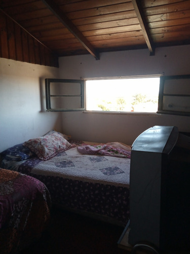 Gran Casa De 2 Pisos Con Patente De Hostal