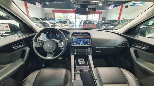 Jaguar F-PACE 3.0 Prestige At