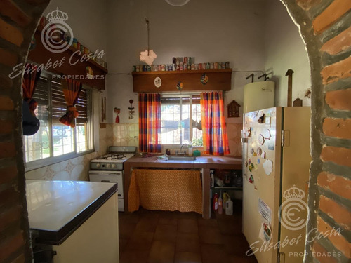 Imagen 19 de 20 de No Aceptan Permuta, Ni Toman En Parte De Pago. Casa Quinta 3 Ambientes