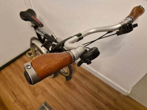 Bicicleta Brompton Superlight - Titânio Preto Único