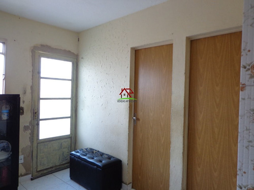 Imagem 3 de 14 de Casa Geminada De 02 Quartos No Léticia! - 2461