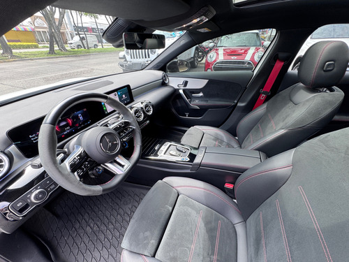 Mercedes-Benz Clase A 2.0 Amg 35 4Matic