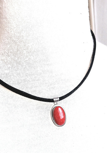 Choker Con Lazo Gamuza Y Antiguo Dije De Plata 925 Y Coral