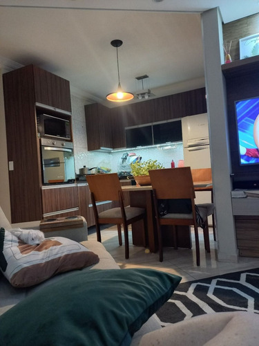 Imagem 9 de 14 de : Lindo Apto Semi Mobiliado, Com 2 Dormitórios, Cidade Jd