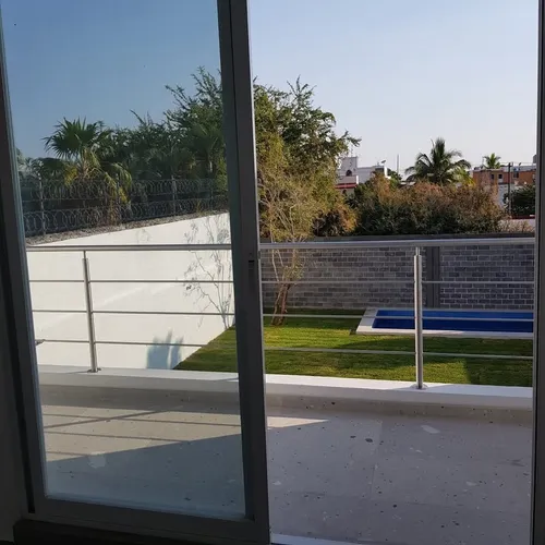 Al Sur De Cuernavaca En Raccionamiento Seguridad Moderna Casa Nueva